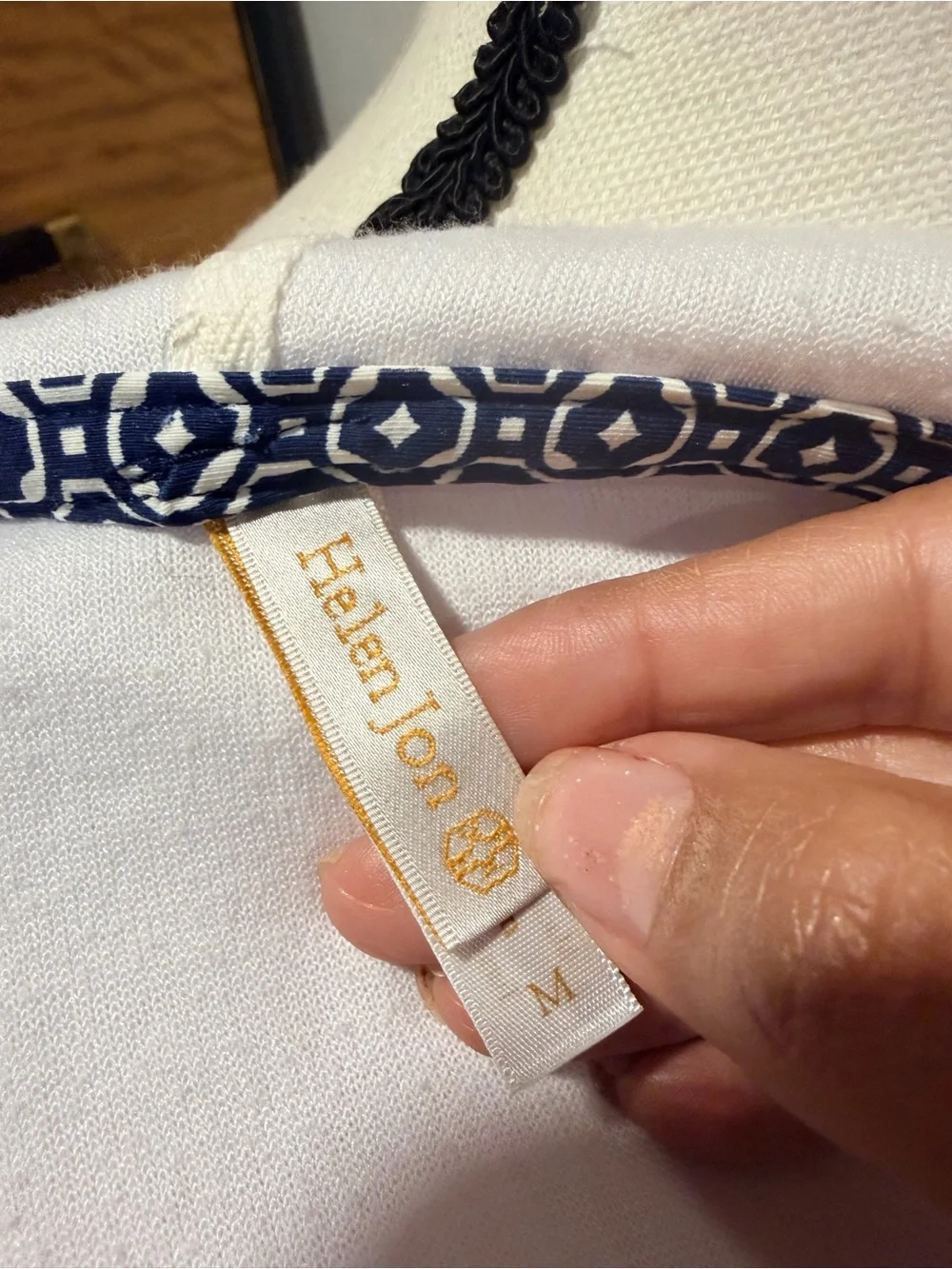Helen Jon Tangier White V-Neck Swim Cover-Up Tunic with Blue Trim medium